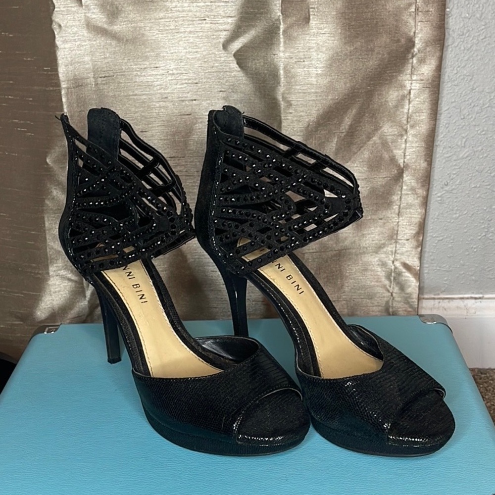 Women’s Gianni Bini Black Heels